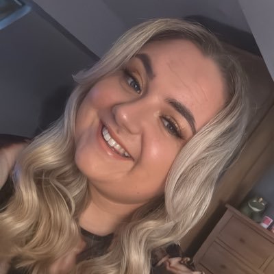 caai_tlin's profile picture. chunky but funky