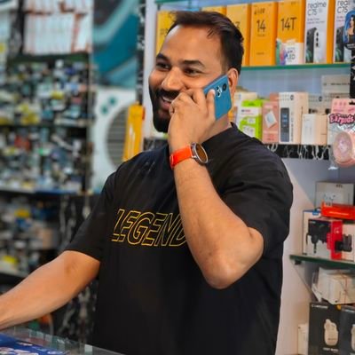 Tansheetshaan's profile picture. Explorer of worlds, both virtual and real. 🌐 | Connoisseur of laughter and good vibes. 😄 | Hustling with heart, chasing the extraordinary. 💪🚀