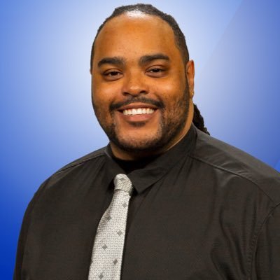 |Lakers|Buckeye|ECU Alumnus| Journalist