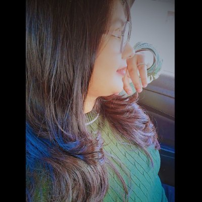 Parinoor_18's profile picture. Designer and content writer