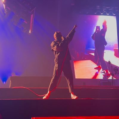 20 - |-/