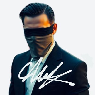 CFO Skutan Investment Holdings. Slumpmässiga förberedelser ger slumpmässiga resultat. Från pank till miljonär på 1352 dagar.