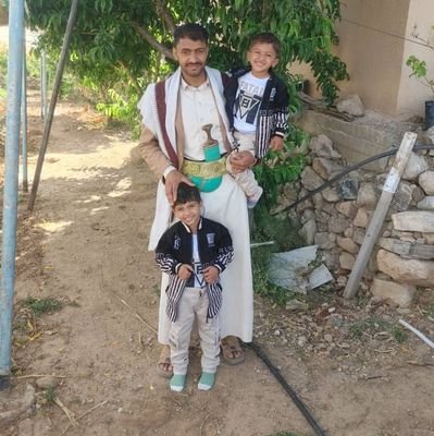 MainAlMithali's profile picture. مهندس زراعي بدرجه بكالريوس جامعه ذمار
 عمل لدى
#FSD
#SMEPS
عضو في جمعيه الانتاج الحيواني
عضو في جمعيه النحالين العرب
 بدعمكم نبني #اليمن