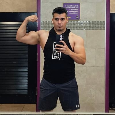 📍 Ramos Arizpe 🇲🇽 | 🎂 24•07 🦁♌️
💪🏼 #ProgressGym | 🐈⬛ Papá de Salem🐾
🎓 C. Políticas y Admon. Pública
🎬 Comunicación D12 | 💍En una relación