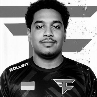 fishcocknitro's profile picture. it’s all a simulation shit ain’t worth it #RATPACK