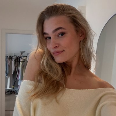 WesterosXXIV's profile picture. Life has both complicated trivial matters and wonderful happiness