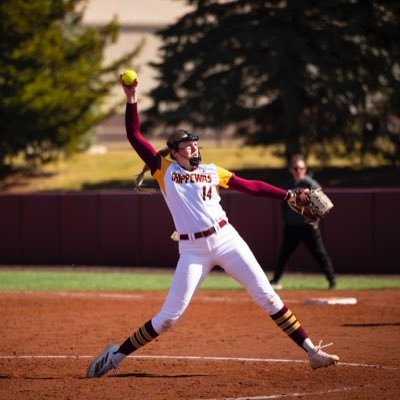 BGSU 🧡🤍 P/1st Power hitter email-madisonwendel14@gmail.com