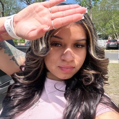 yamilettemariee's profile picture. y’all secretly don’t like me and I openly dgaf 🥳🤪