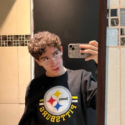 LuisAlonso97389's profile picture. 