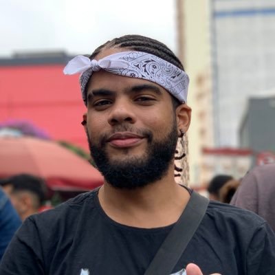 pa_ulohenrique's profile picture. 📱Product Designer 🖥 Tech 🤓 Nerd 👾 Little Monster 🏝 Pernambucano