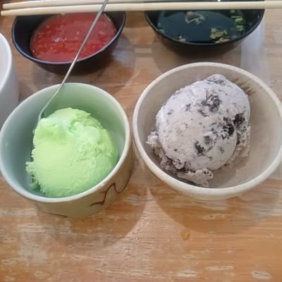 SuratBangkung's profile picture. ชอบดู