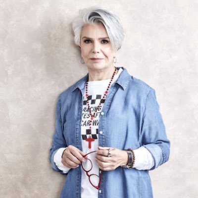 Investigadora en dlR Group. Amante de la vida. Orgullosa mamá y feliz abuela . Corazón azul y piel dorada.