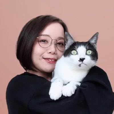 🚩事業UXデザイナー◀︎受託webデザイナー◀︎イラストレーター ◀︎ 販売職| うちの猫(ノエル)と娘がかわいい。アイコンはNotion faces