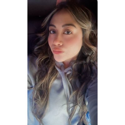 Dveronicaaah's profile picture. - A.D.A ; A.V.A 💕💕 With God everything is possible ❤️ - Libra ♎️ - Floridian 🌊🌴☀️ - She’s a little sunshine mixed with a little hurricane 🌪🌻💛🫶🏼