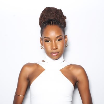 Digital Marketer & Storyteller | Content Creator trini princess living in jamaica 👸🏾🇹🇹🇯🇲