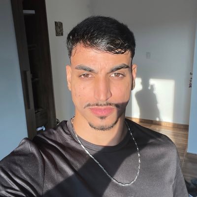 Criador de conteudo da @twitch (46K+) Twitch | (11K) Youtube | 60K+ tiktok | IG: Zelandiazld | TikTok : zelandiazld | Live todos os dias 10hrs