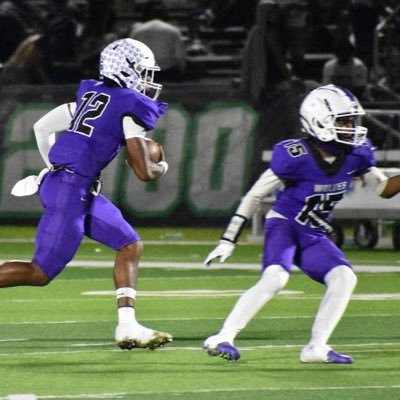 5’8 140 wr | Class 27’| Cleveland Central High School | 3.3 GPA|| Gmail: jamarionhopkins3@gmail.com proverbs 3:5-6🙏🏽 📲662-410-9504