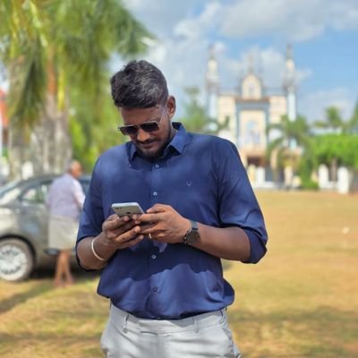 யாதும் ஊரே யாவரும் கேளிர் ❣️
Help ever hurt never ❤️