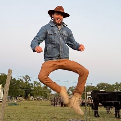 golddawning's profile picture. who started this damn fire?