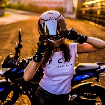 EspinosaMe2279's profile picture. Lady Biker 🇺🇸 | Riding free, living bold 🏍️ | Chasing sunsets & adventure | Fearless on two wheels | #RideWithMe