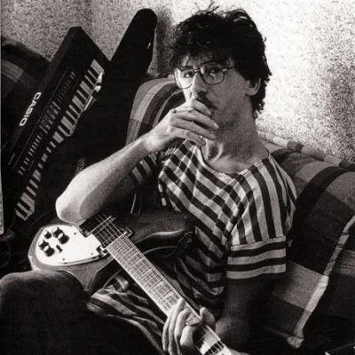 A la vez somos todos neuróticos, somos todos narcóticos, pero no sé por qué

...
17 años de vida al pedo