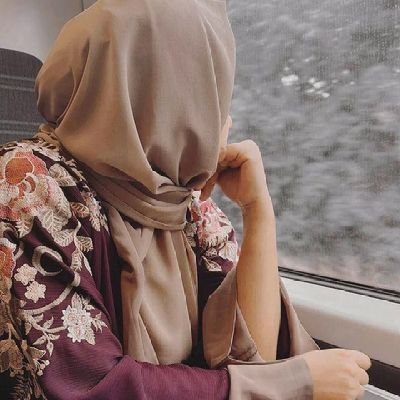@AntalHyat_