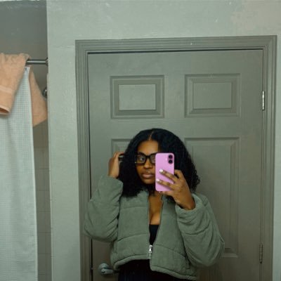 hey, I’m Rayshonda 🩶 NEW TWITTER IG: @poorlitttlerichgirl 6 Figure LASHBABE 💋 - ur internet sister ✰