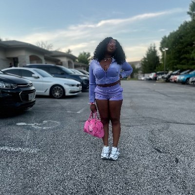 Follow my other social medias💓💞
YT:ItzJustina_Ju_JuJu
TikTok: justina.ju
IG:Jlsimpson0228