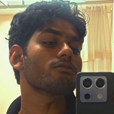 Deryicjerome's profile picture. I see my Marianne walkin' awayyyyyyyy