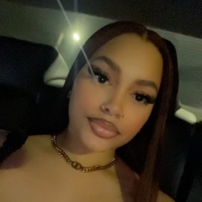 tulaaa__'s profile picture. leo bitch🫧🎀💝