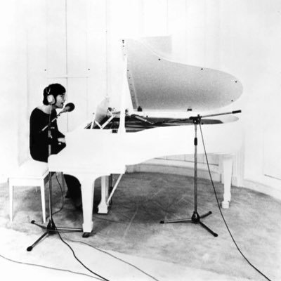 TsurutaHajime's profile picture. 洋服屋