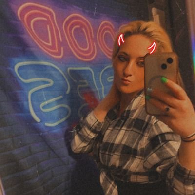 spookybabe0507's profile picture. am a wild care free speak my mind