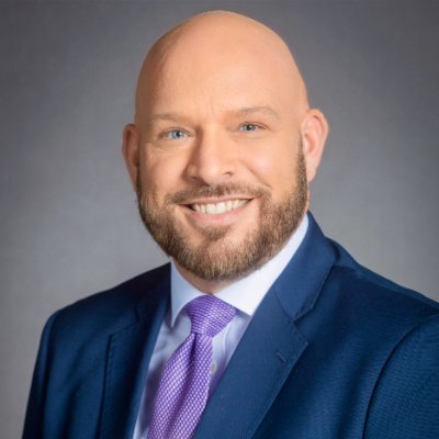 Local news anchor @WTKR3 📺• Also heard on @949ThePoint 📻 • @Canes hockey 🏒• New Orleans native ⚜️• @NLGJA lifetime member 🏳️🌈