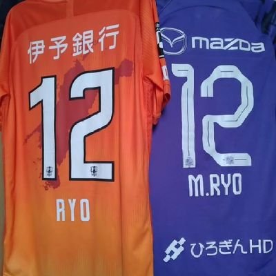 趣味はスポーツ観戦です。
サンフレッチェ広島、サンフレッチェ広島レジーナ、広島ドラゴンフライズ、愛媛FCを応援しています。
