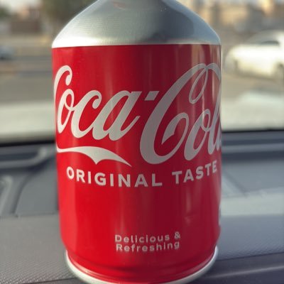 CoCaColaLoveY's profile picture. 