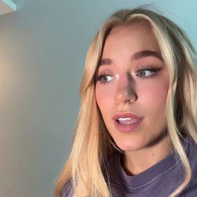 marydanilea62's profile picture. 