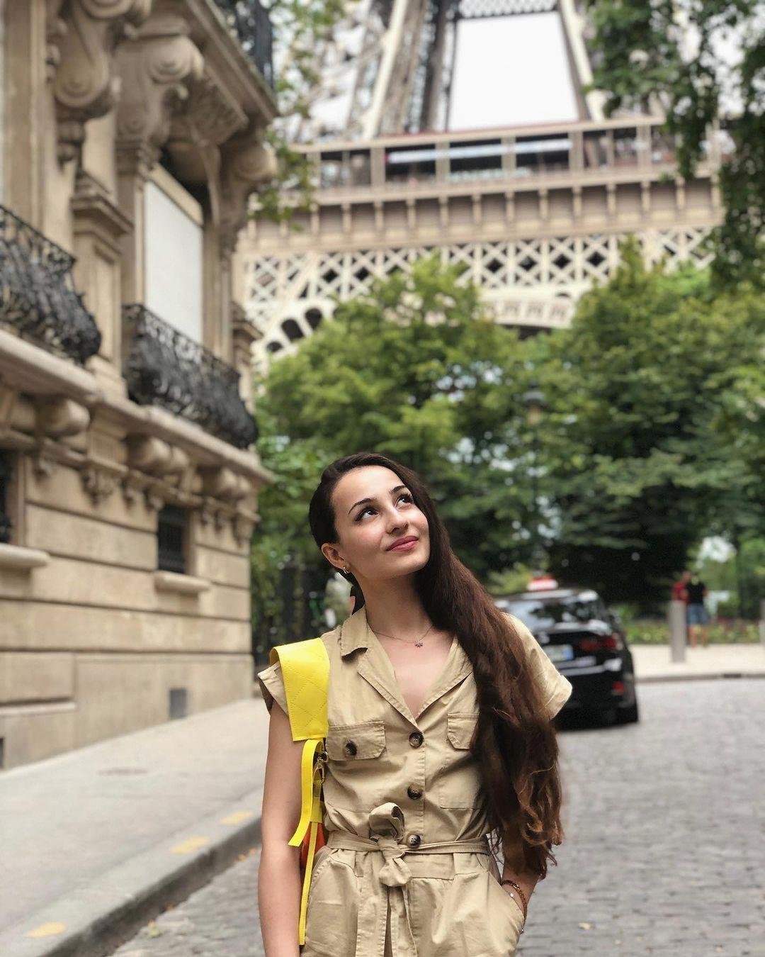 yxtvqar29523475's profile picture. 