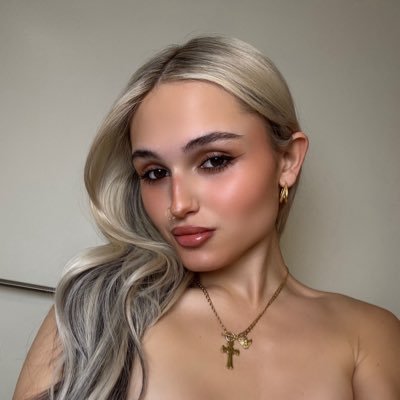 19 š ur fav tgirl š³ļøāā§ļø ā text me