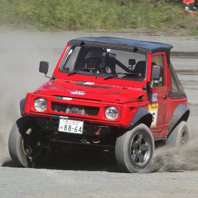 ジムニーでAttack筑波を走るなどしていた人です。
TA01Rエスクード4AGターボからジムニーJA11V改とシエラJB74Wターボに乗り換えゆるふわ4駆ライフを満喫中です普段車はトヨタ グランビアでバイクは軽二輪登録ストマジ110とモリワキMH80公道仕様です