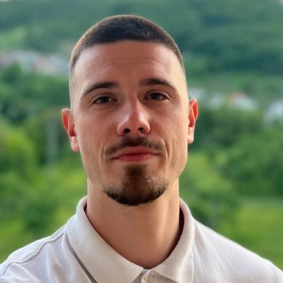 🚀 iOS Dev crafting sleek apps | Problem solver & coffee enthusiast ☕️ | Code clean, ship fast | Always learning, always building