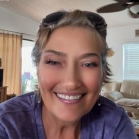 I'm a 73 year old woman and don't want to see cleavage, pu&&ie or peni& pics. And absolutely NO DM'S.