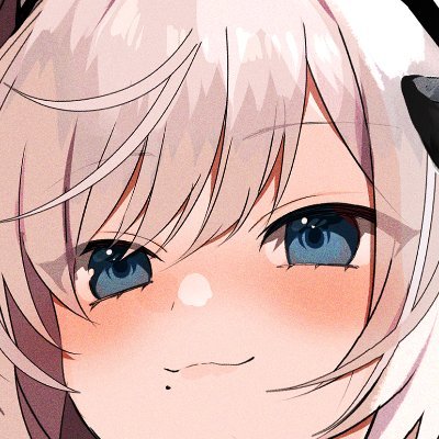 Frosty ❄️🖤 | Smug Snow Foxさんのプロフィール画像