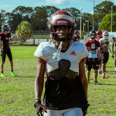 GOD FIRST ✝️ | ⭐️ (ATH) | FS1, WR1, SS 🏈 | Senior | Class of 2026 | 6’0 | 170lbs | BHS 🦅🏈 | 📲 813-519-7811 | 📧JuniJackson609@gmail.com l