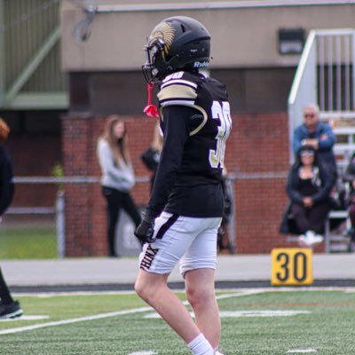 Zackrobidas6's profile picture. Class of 2028 🇨🇦Db/SS/HB/CB#30/ École Jacques rousseau/5.7/ 140Lb/15yo