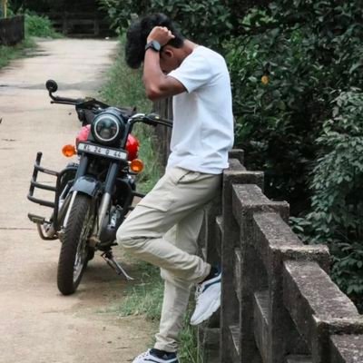 Sivadath1182's profile picture. 