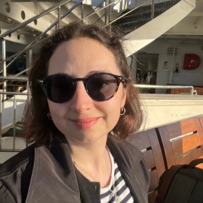 Reference & Outreach Librarian📚MA in CSHS’23, BA in History& MAVA’19 @kocuniversity/ SJ’13.