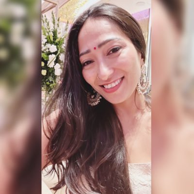 Neelaum's profile picture. Proud Indian , kind , compassionate , entrepreneur, writer , vegetarian by choice , avid reader, student of vipasana, a teetotaller - global soul