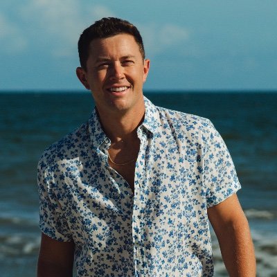 Scotty McCreery Profile