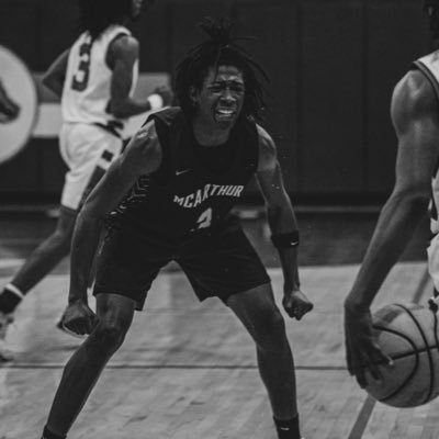 TLAP Sports Academy // 6'3 Guard // Miami, Florida // 3.2 GPA // Email: Jonasbonannee07@gmail.com
