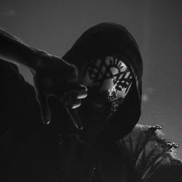 cryinginarcadia's profile picture. and i'll see you when the wrath comes ☁︎ mostly sleep token and bad omens